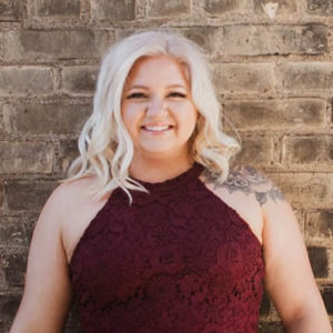 Meet your Posher, Alyssa